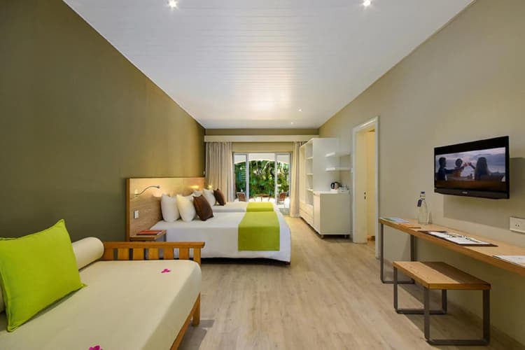 Mauricia Beachcomber Resort and Spa photo 3