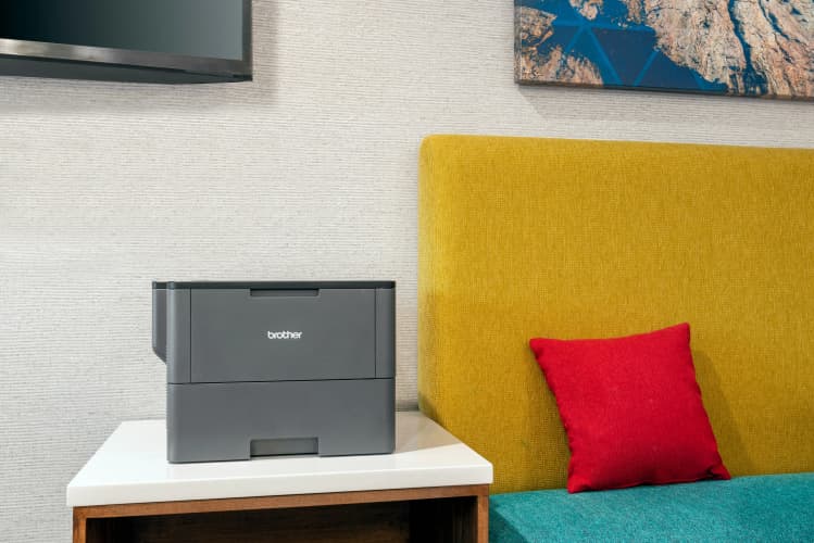 Hampton Inn Coventry-Warwick Area photo 3