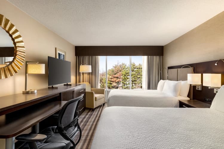 Holiday Inn Gaithersburg photo 5