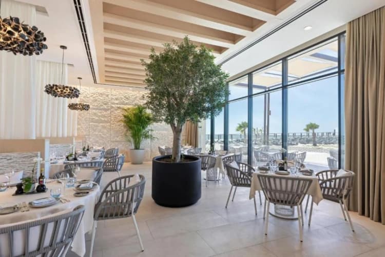 Bab Al Nojoum Hudayriyat Villas photo 1