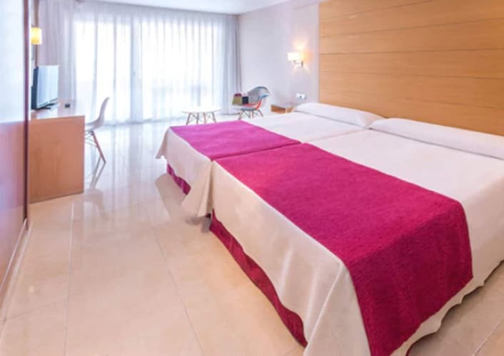 Mediterraneo Bay Hotel & Resort photo 4
