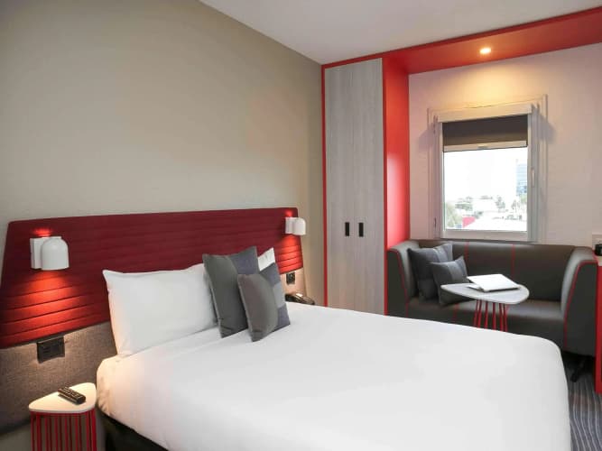 Ibis Sydney Airport photo 4