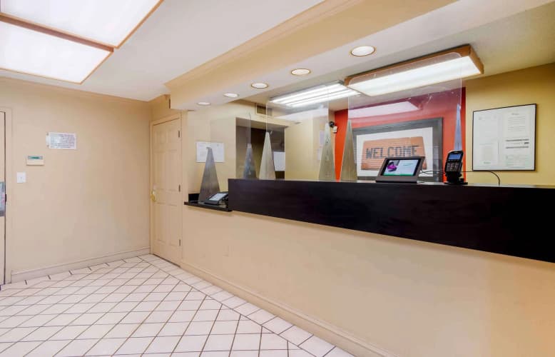 Extended Stay America - Atlanta - Cumberland Mall photo 3
