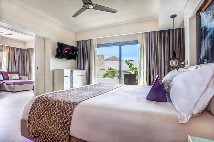 Royalton CHIC Punta Cana, An Autograph Collection All-Inclusive Resort & Casino - Adults Only, photo 4