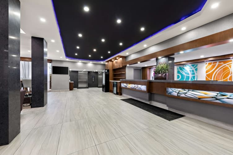 Best Western Plus Toronto North York Hotel & Suites, photo 3
