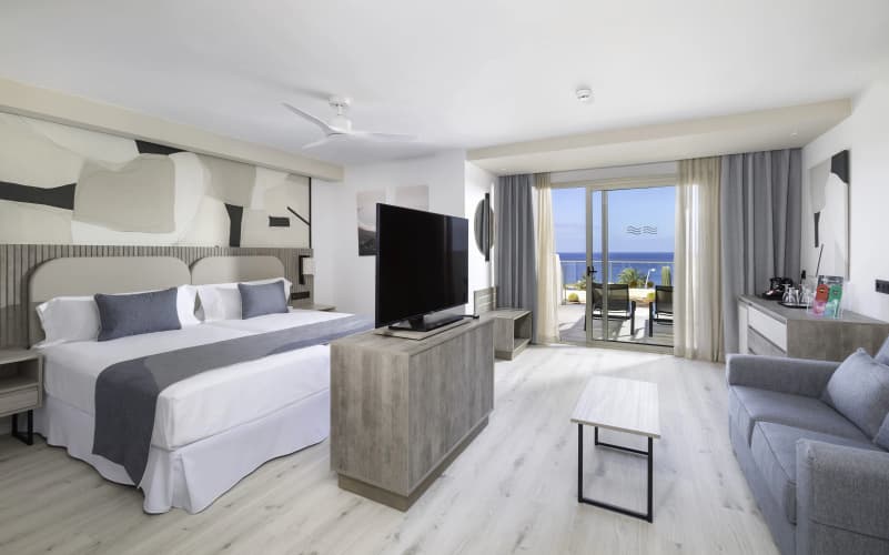 Hotel Riu Calypso - Adults Only photo 3