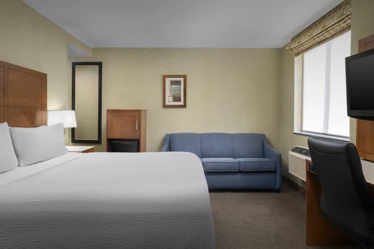 Holiday Inn Express Manhattan Midtown West photo 5