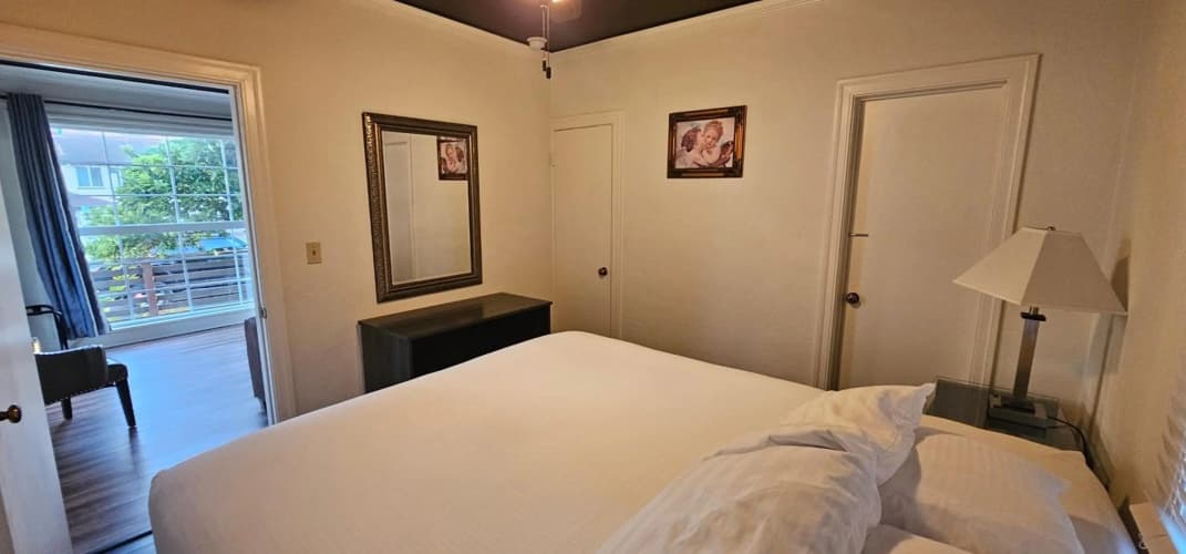 Casablanca Inn On The Beach photo 3