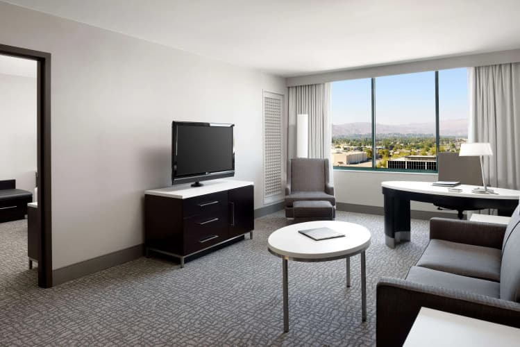 Hilton Woodland Hills/Los Angeles, photo 5