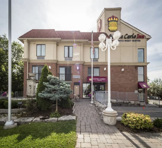 Monte Carlo Inn Toronto West Suites photo 2