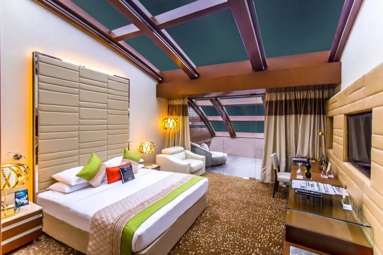 Sahara Star photo 4