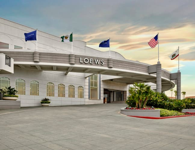 Loews Coronado Bay Resort photo 2