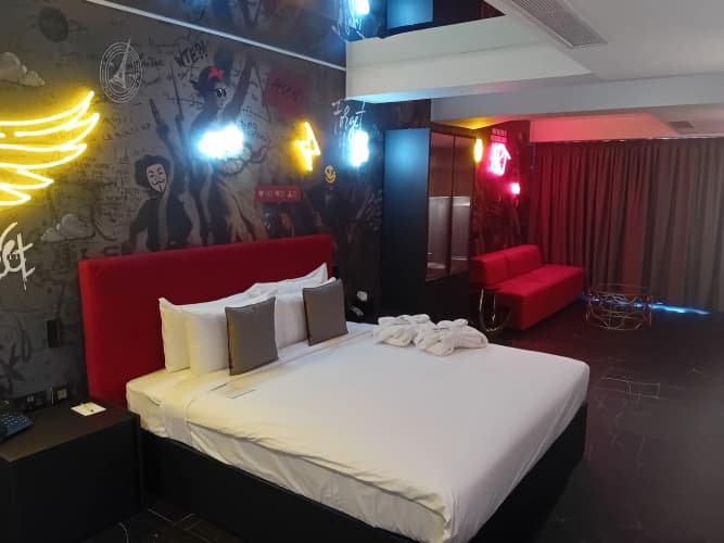 So City Hotel photo 4