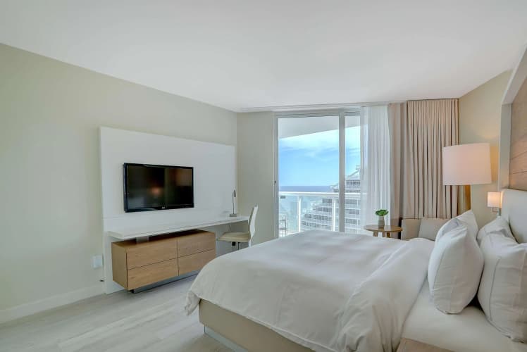 Hilton Fort Lauderdale Beach Resort photo 4