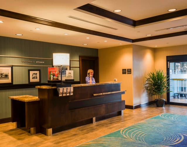 Hampton Inn by Hilton Ottawa Airport, ON, CN photo 3