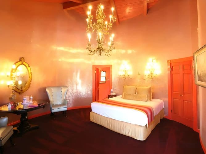 Madonna Inn photo 4