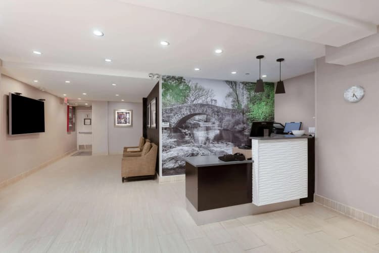 La Quinta Inn and Suites New York City Central Park, photo 4