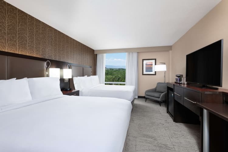 DoubleTree by Hilton Denver Cherry Creek, photo 4