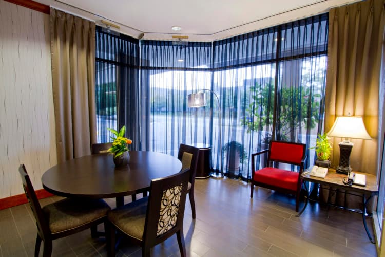 Hampton Inn by Hilton Vancouver-Airport/Richmond photo 4