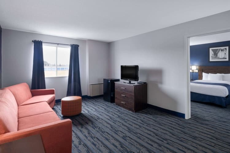 Travelodge Suites By Wyndham Saint John photo 4
