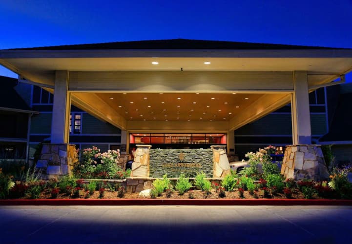Lake Arrowhead Resort photo 2