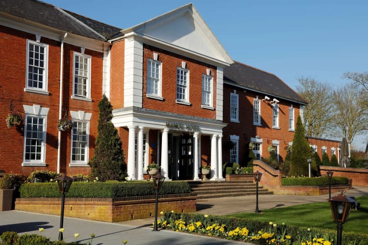 Best Western Plus Birmingham Nec Meriden Manor Hotel, photo 2