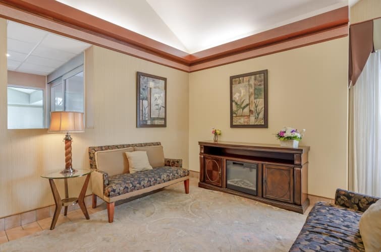 Best Western Plus Inn at Valley View photo 4