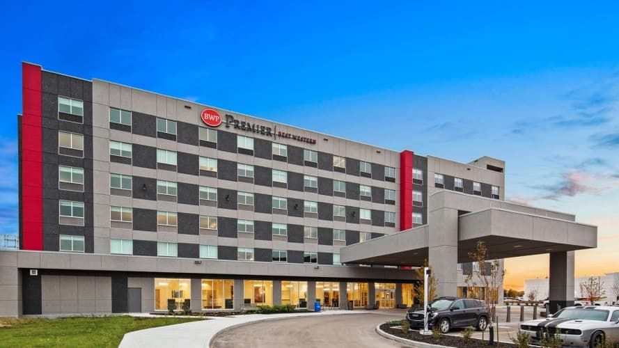 Best Western Premier Winnipeg East photo 2