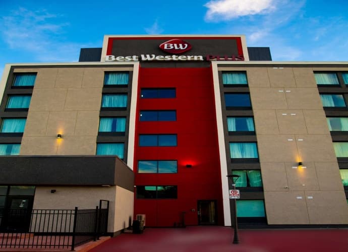 Best Western Plus Toronto North York Hotel & Suites, photo 2