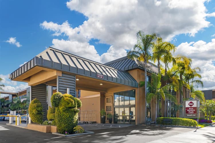 Best Western Plus Stovall's Inn photo 2