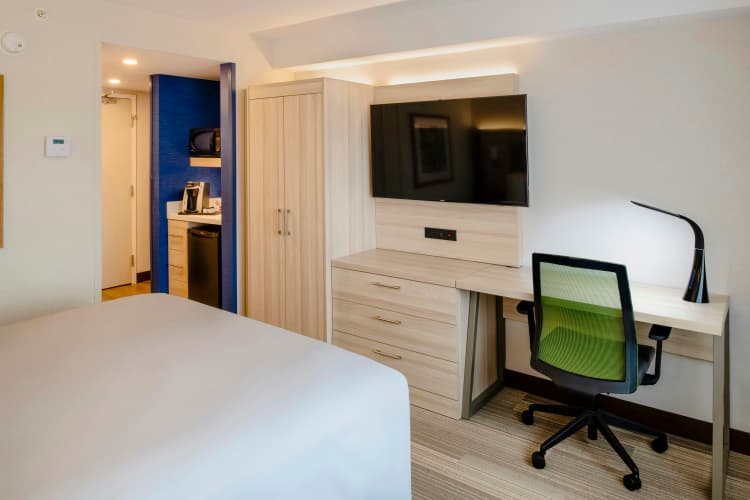 Holiday Inn Express & Suites Halifax - Bedford photo 4