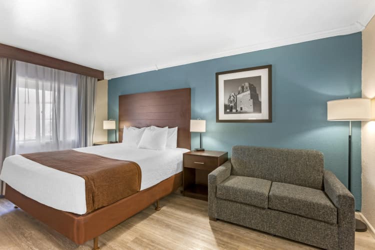 Best Western InnSuites Tucson Foothills Hotel & Suites photo 5