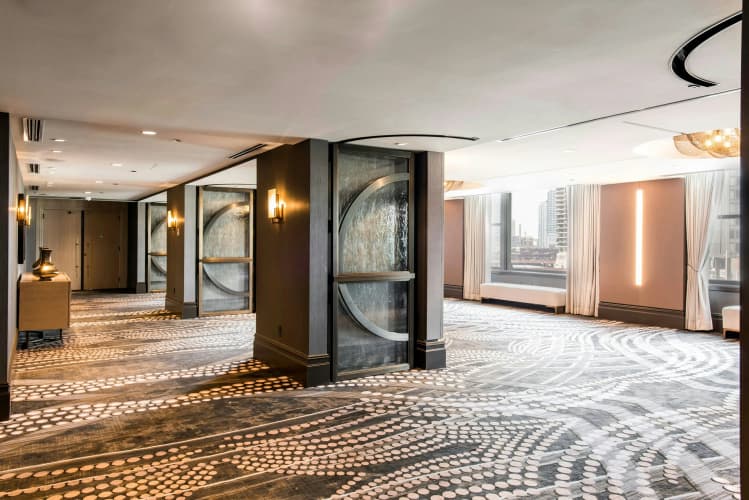 LondonHouse Chicago, Curio Collection by Hilton photo 4