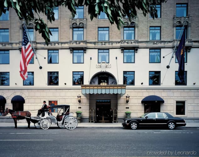 The Ritz-carlton New York, Central Park photo 2