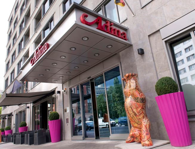 Adina Apartment Hotel Berlin Hackescher Markt, photo 2