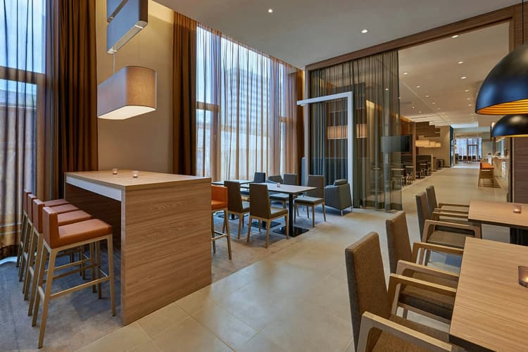Hampton by Hilton Berlin City Centre Alexanderplatz photo 3