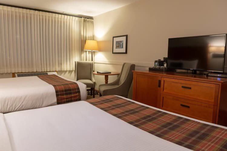 Whistlers Inn photo 5
