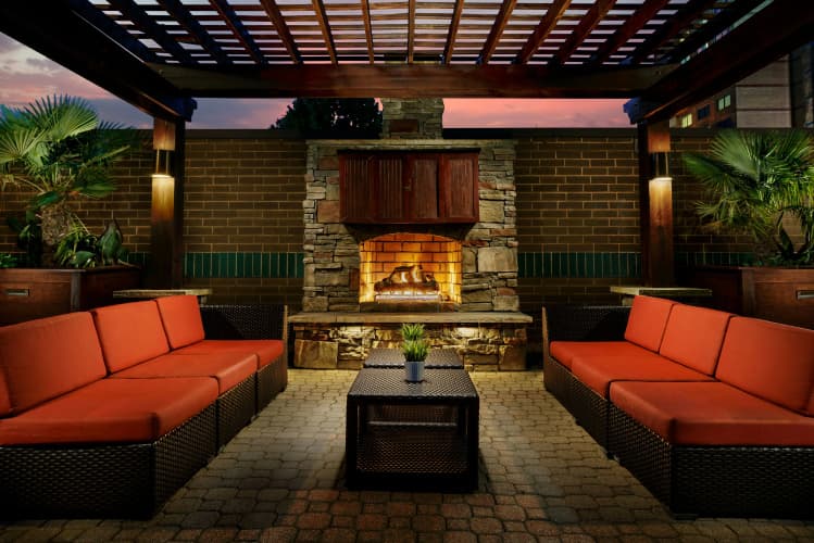 Hilton Charlotte University Place photo 3