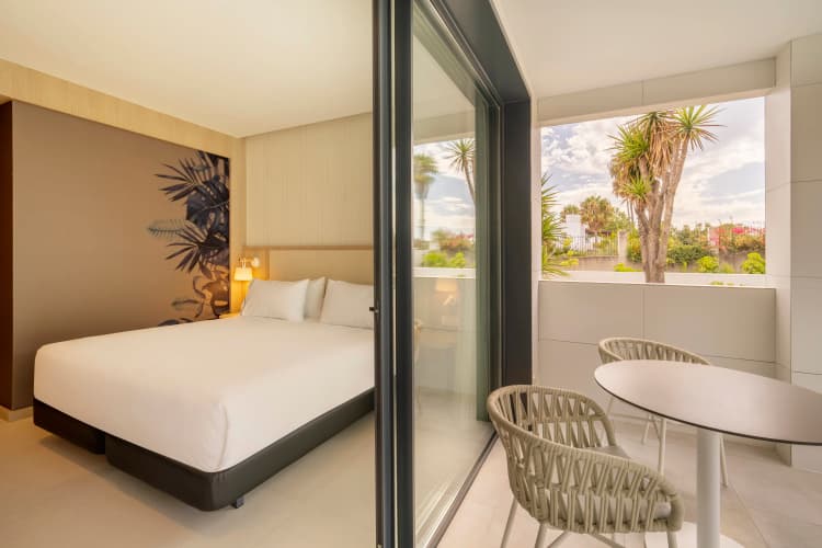 Eurostars Oasis Marbella photo 5