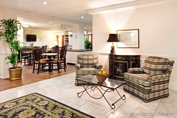 Holiday Inn Express Charleston Us Hwy 17 & I-526, photo 3