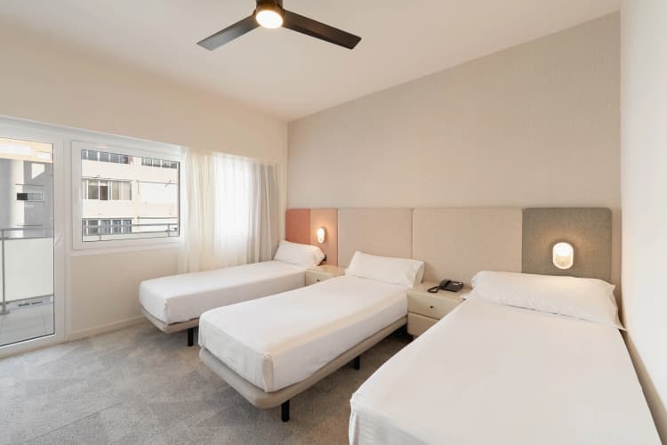 Hotel Rh Royal - Recommended For Adults photo 4