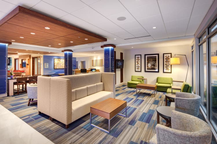 Holiday Inn Express & Suites Terrace photo 3