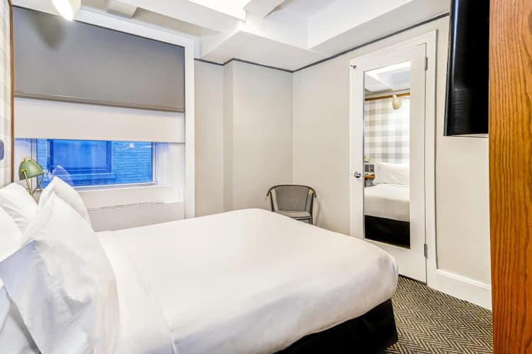 Paramount Hotel photo 4