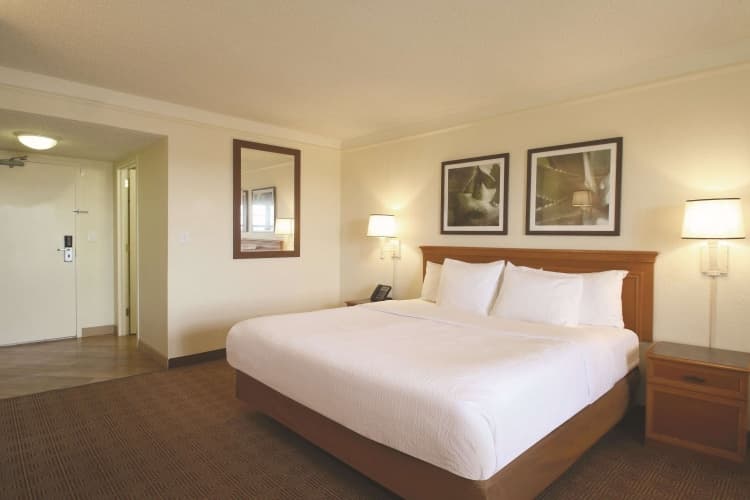 La Quinta Inn & Suites Coral Springs University Drive, photo 2