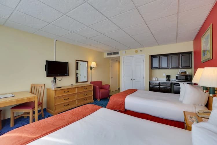 Dolphin Beach Resort photo 4