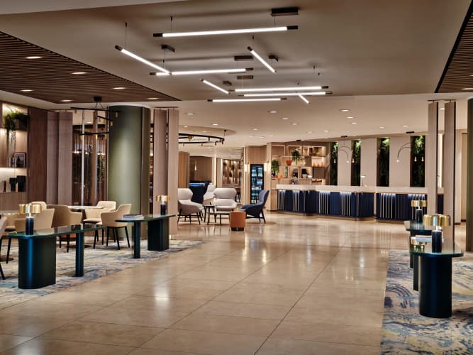 Crowne Plaza Bratislava photo 3