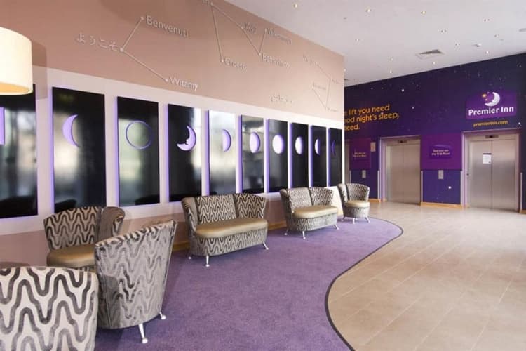 Premier Inn London Stratford, photo 3
