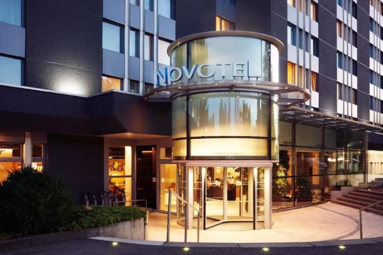 Novotel Zurich Airport Messe photo 2