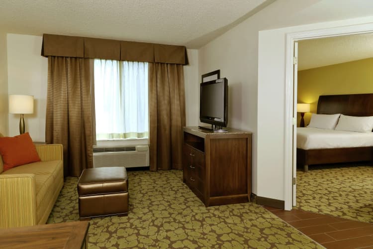 Hilton Garden Inn Tampa East/Brandon, photo 4