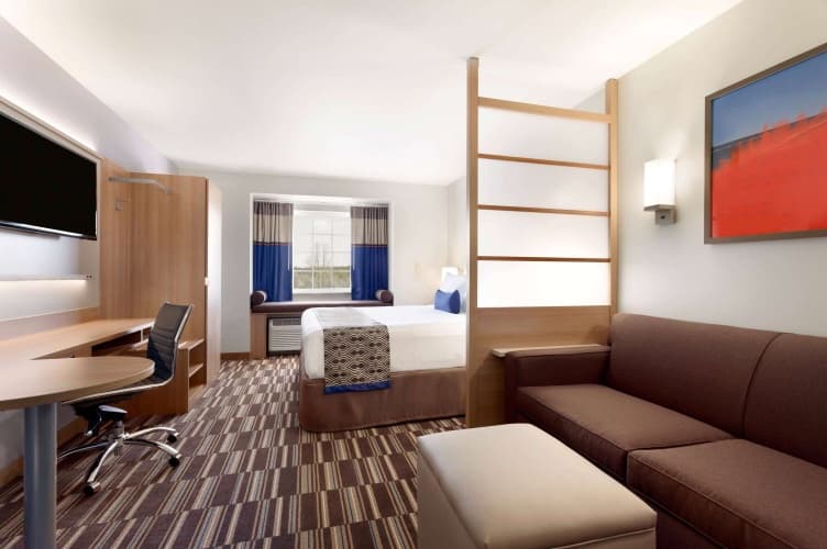 Microtel Inn & Suites by Wyndham Antigonish, photo 5